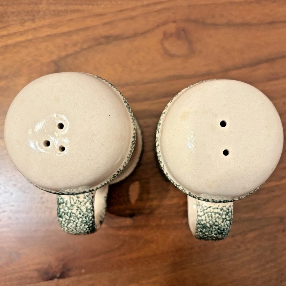 Apple Salt And Pepper Shakers Country Cottage Core Grandma